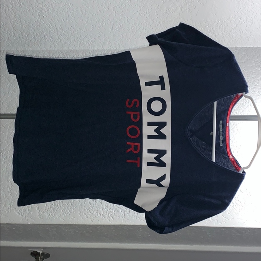 Tommy sport v neck tee